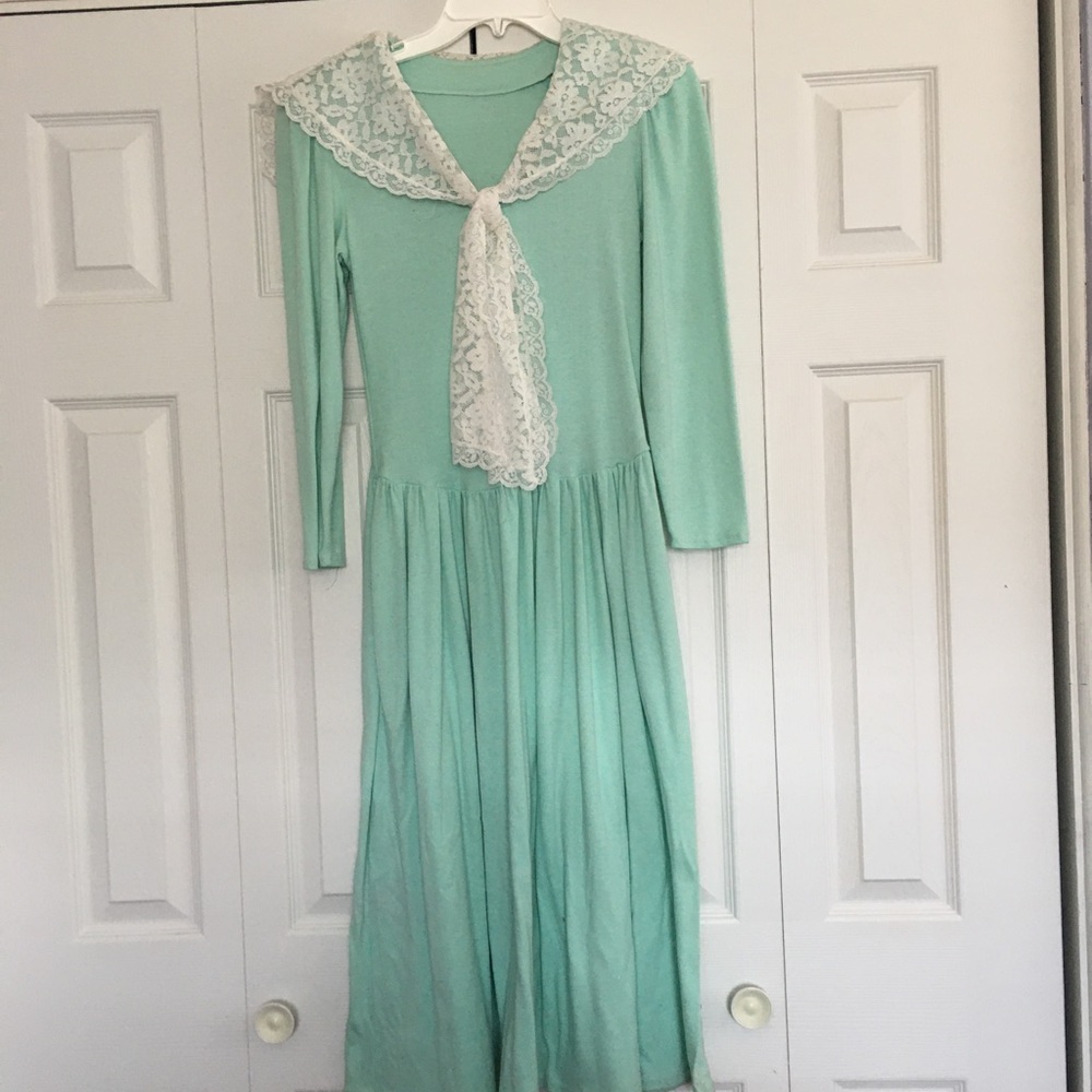 Long sleeve maxi dress